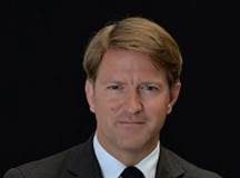 Desembolsos, déficits, deuda… y Donald