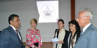 Académicos franceses visitan a la BUAP para conversatorio de colaboración