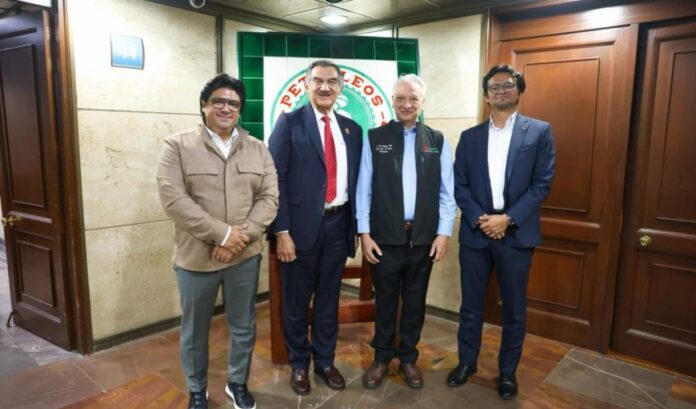 288-2025.-Revisan-gobernador-Americo-Villarreal-y-director-de-Pemex-proyectos-estrategicos-para-Tamaulipas-1-850x500